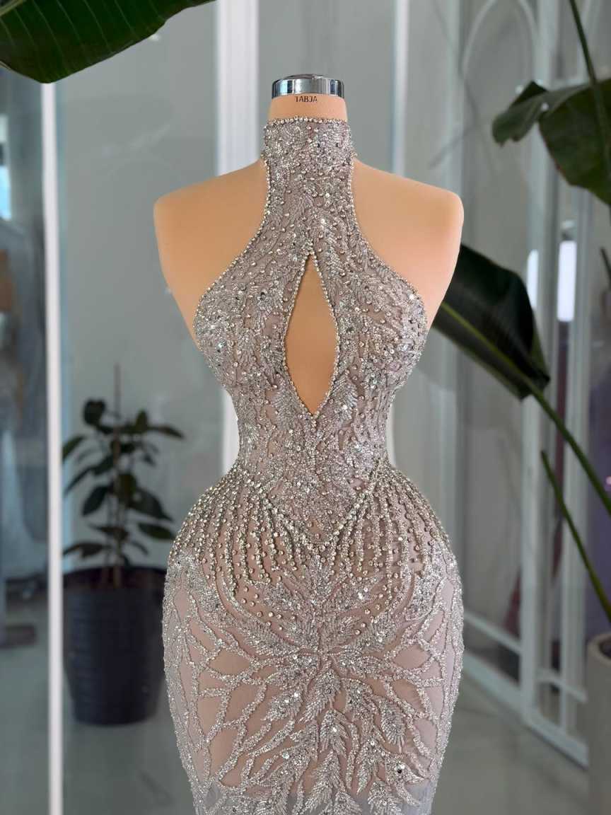 Vestidos de Noite Elegantes co - Maxi Dress Halter avaliação e preço